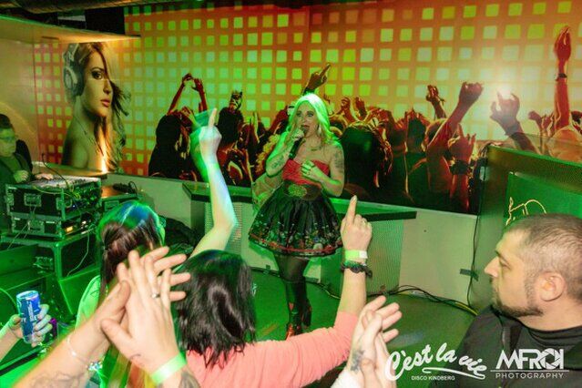 Hannah Live im Ces la vie