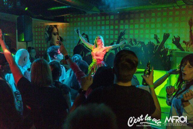 Hannah Live im Ces la vie