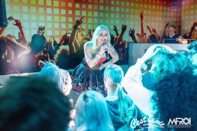 Hannah Live im Ces la vie