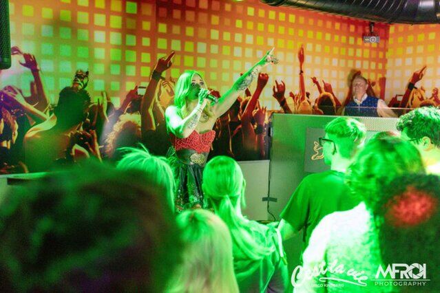 Hannah Live im Ces la vie