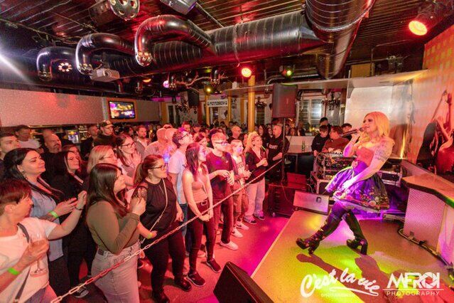 Hannah Live im Ces la vie