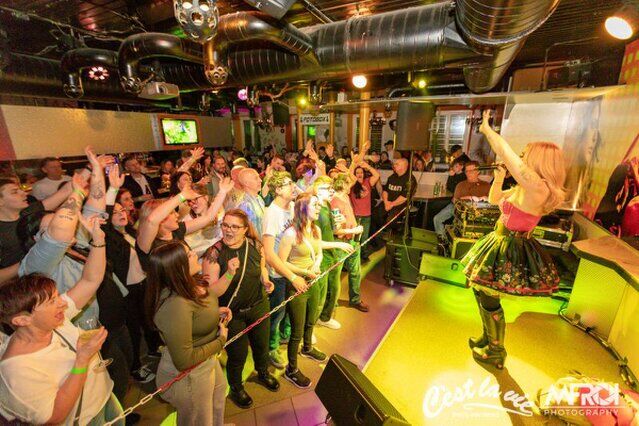 Hannah Live im Ces la vie