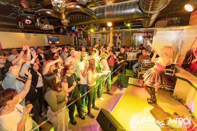 Hannah Live im Ces la vie