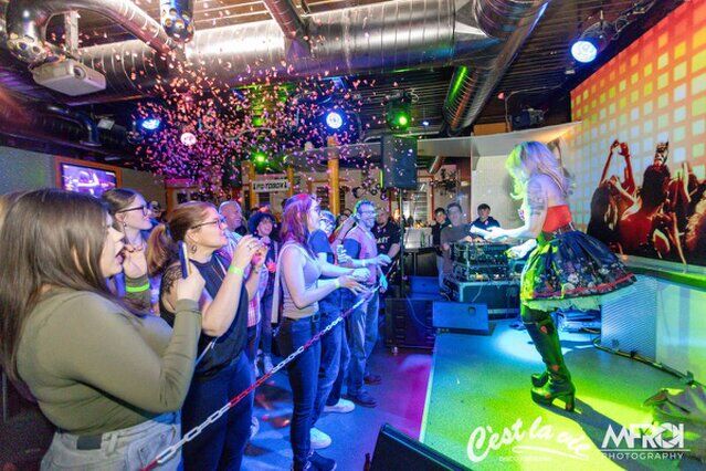 Hannah Live im Ces la vie