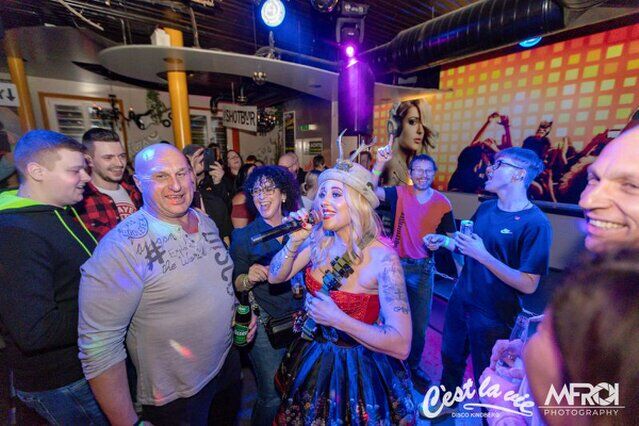 Hannah Live im Ces la vie