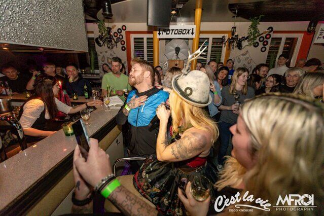 Hannah Live im Ces la vie