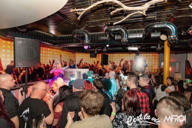 Hannah Live im Ces la vie