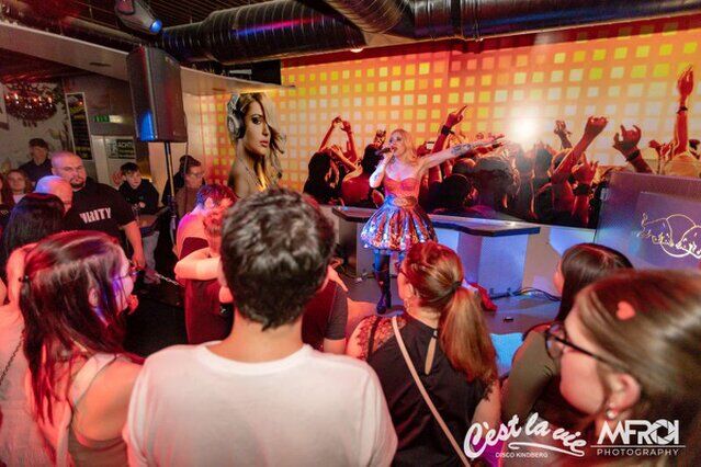 Hannah Live im Ces la vie