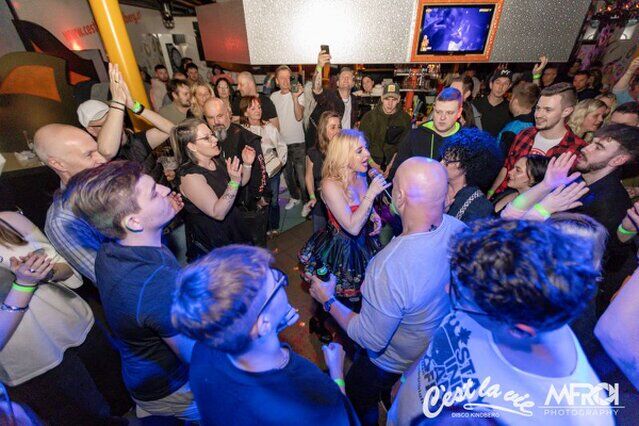 Hannah Live im Ces la vie