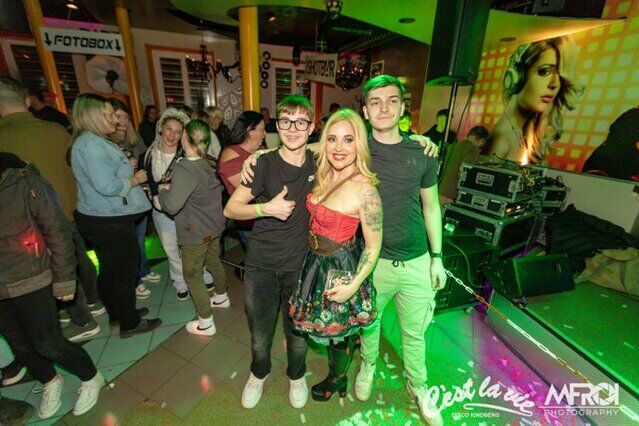 Hannah Live im Ces la vie